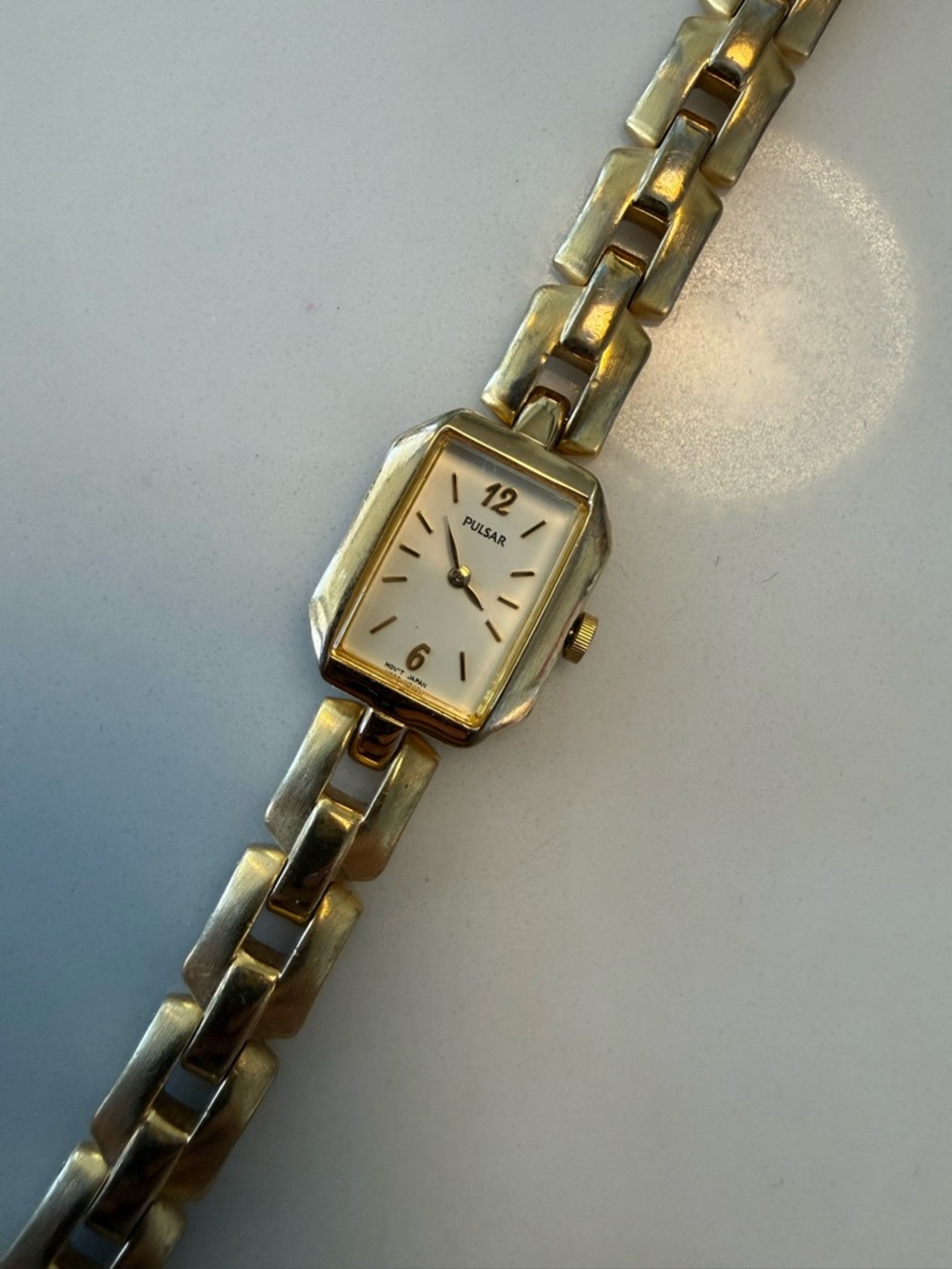 Vintage Women’s Gold Tone Pulsar Watch - Model 705125 ; V400-X149